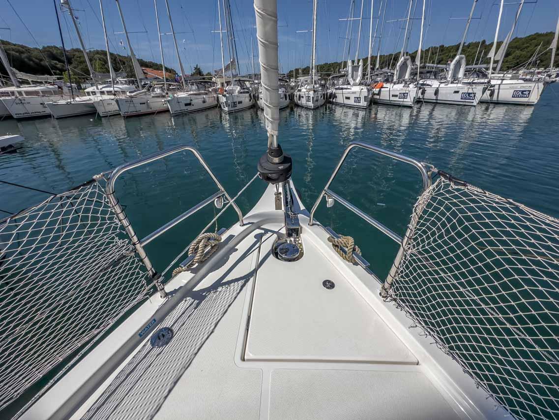 Bavaria C42, picture 6