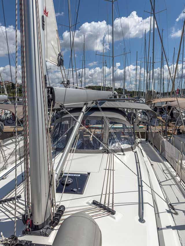 Bavaria C42, picture 7