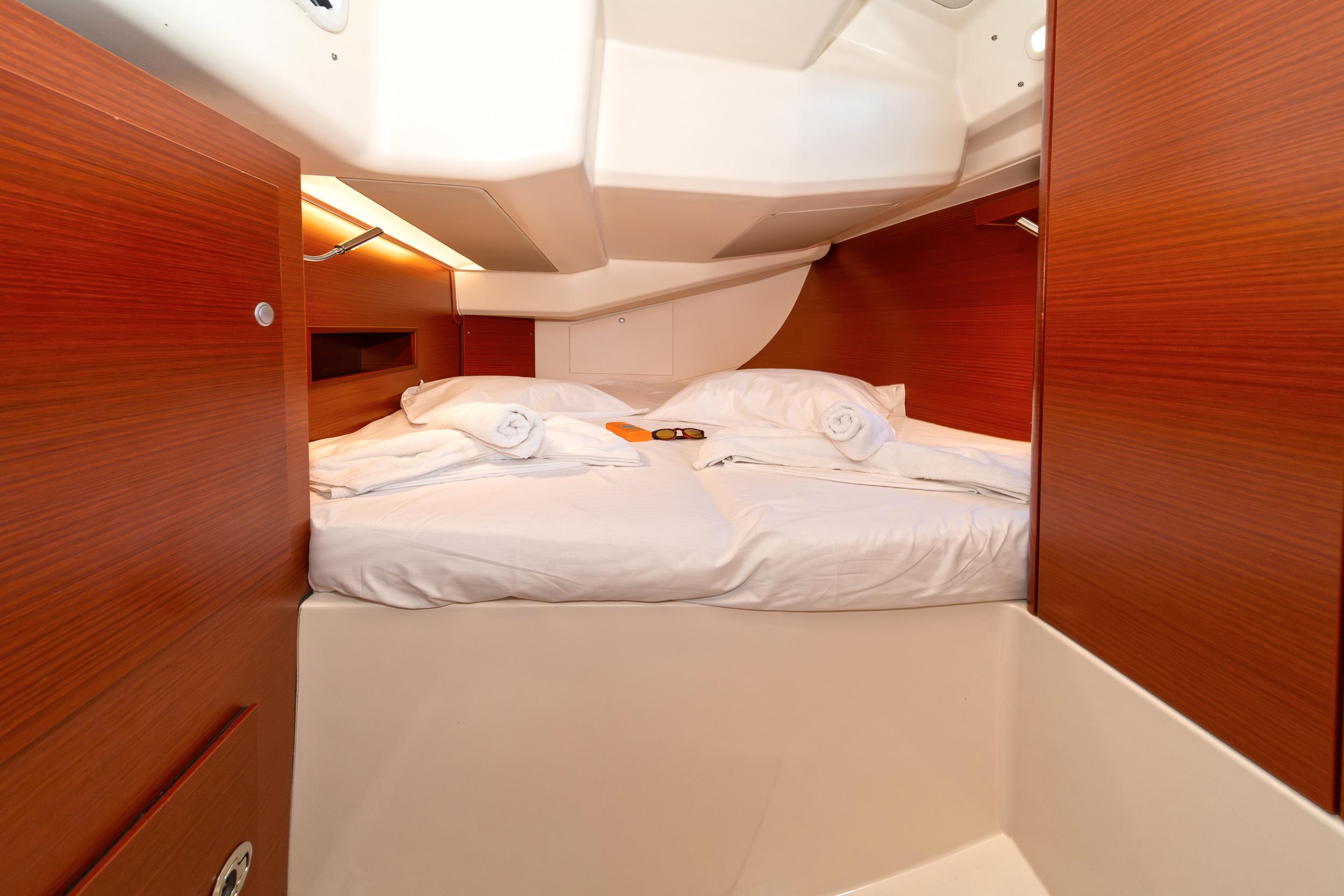 Hanse 458, picture 3