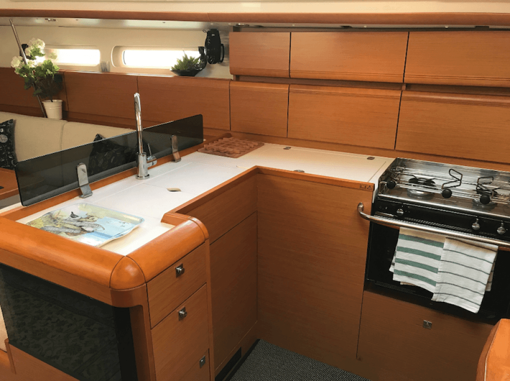 Sun Odyssey 409, picture 7