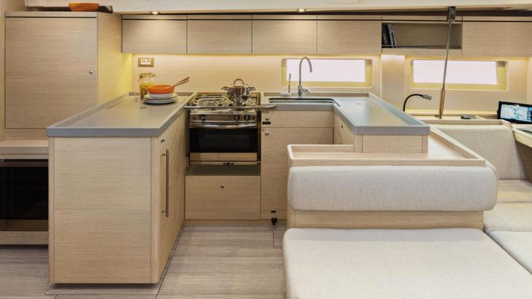 Oceanis 51.1 - 5 + 1 cab., picture 4