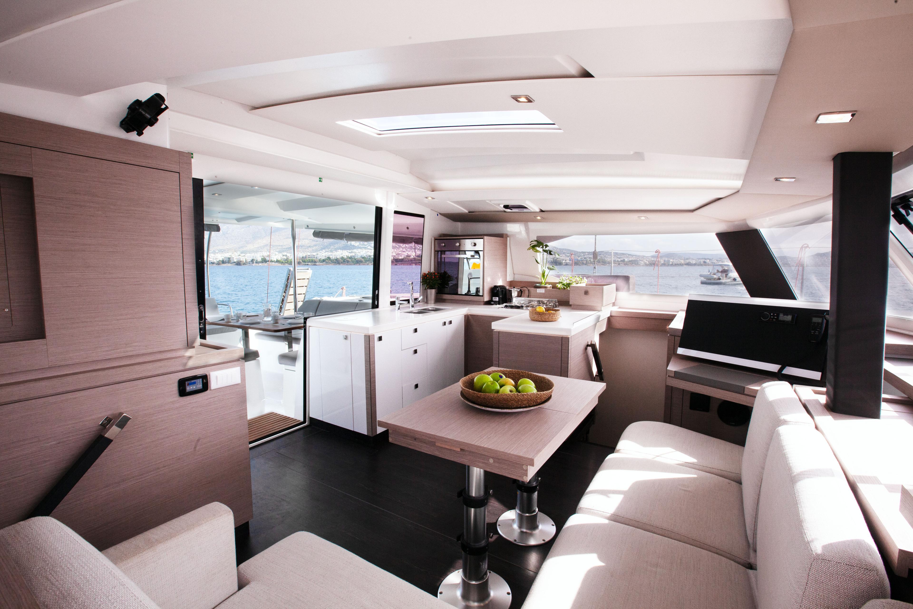 Fountaine Pajot Astrea 42 - 4 + 2 cab., picture 9