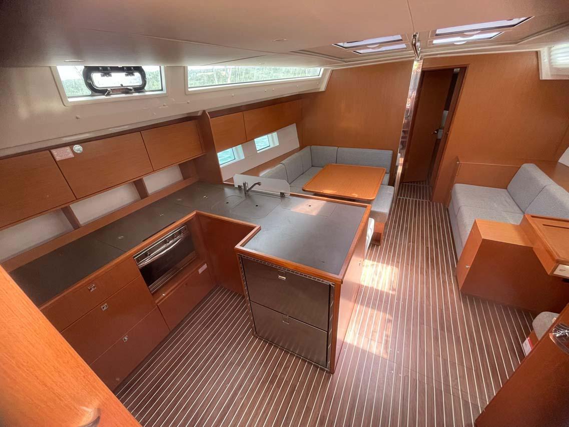 Bavaria C50 Holiday - 5 cab., picture 6
