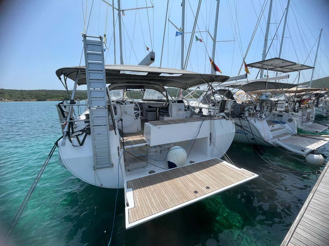 Bavaria C50 Holiday - 5 cab., picture 3