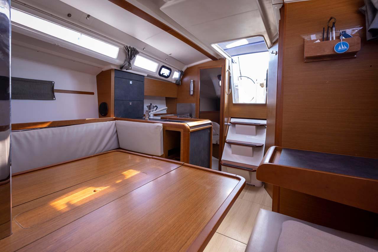 Sun Odyssey 349 - 2 cab., picture 9