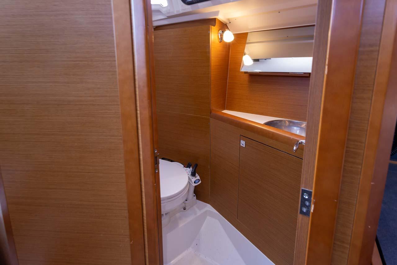 Sun Odyssey 349 - 2 cab., picture 15