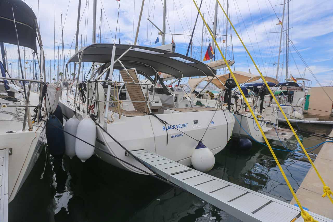 Bavaria C45 - 4 cab., picture 3