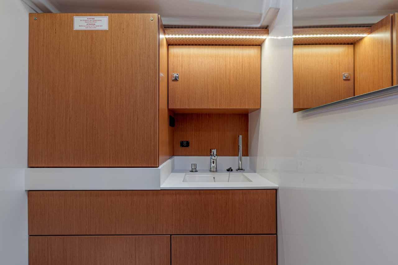 Bavaria C45 - 4 cab., picture 23