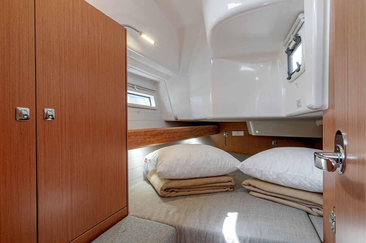 Bavaria Cruiser 34, picture 16