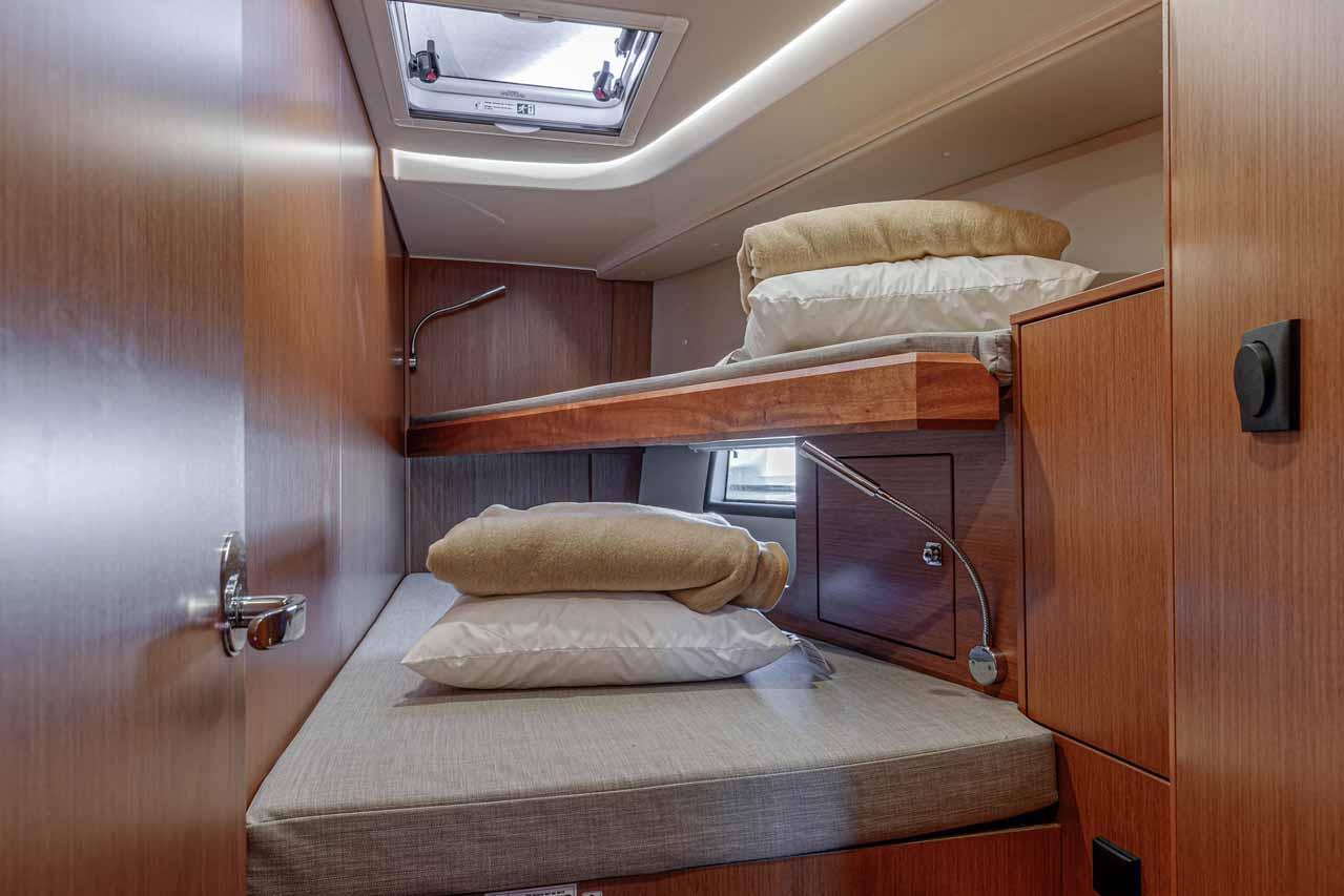 Bavaria C45 - 4 cab., picture 16