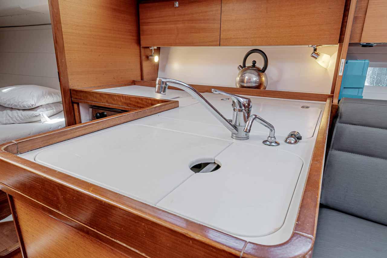 Dufour 350 GL, picture 8