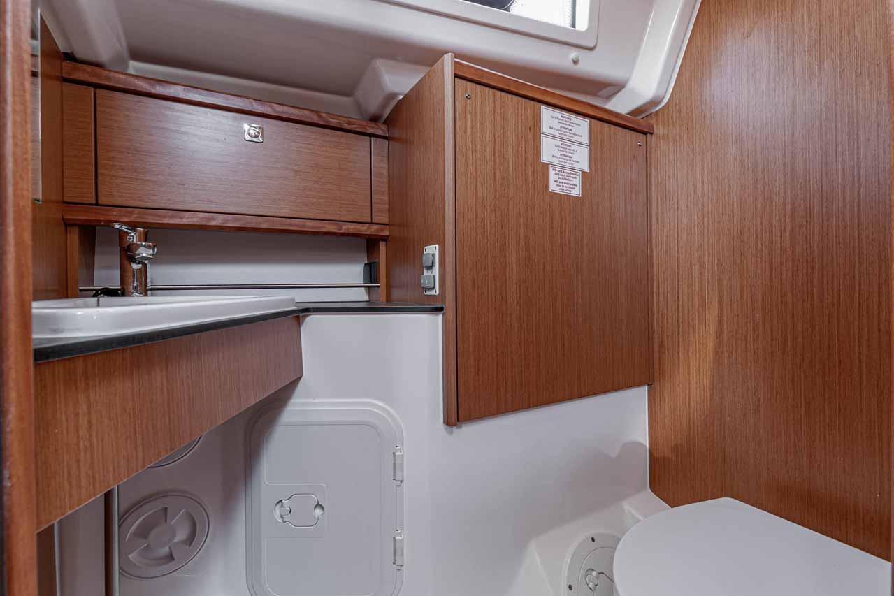 Bavaria Cruiser 34, picture 18