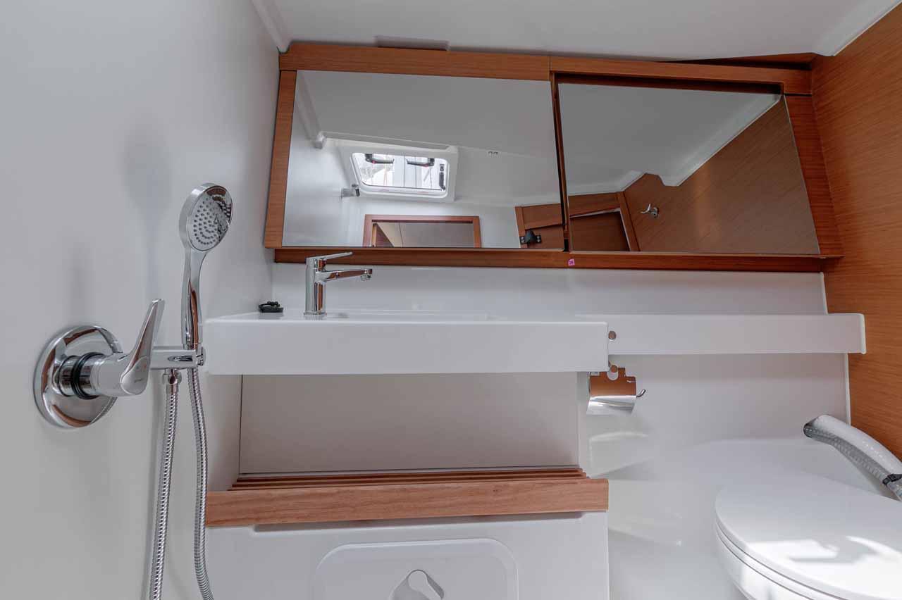 Sun Odyssey 440 - 4 cab., picture 17