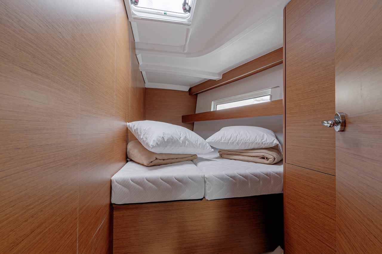 Sun Odyssey 440 - 4 cab., picture 14