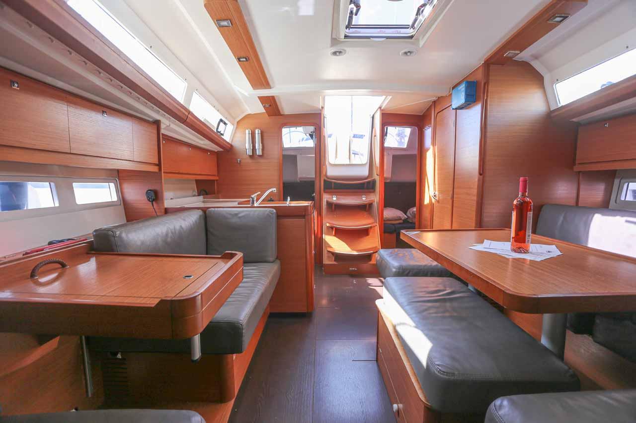 Dufour 412, picture 9