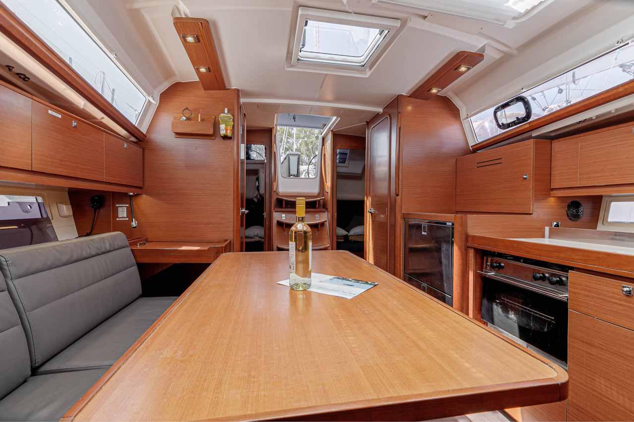 Dufour 382 GL, picture 12