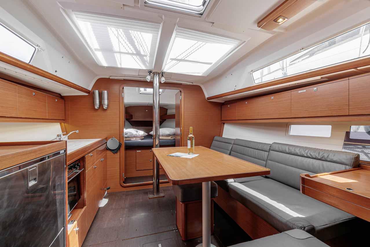 Dufour 382 GL, picture 9