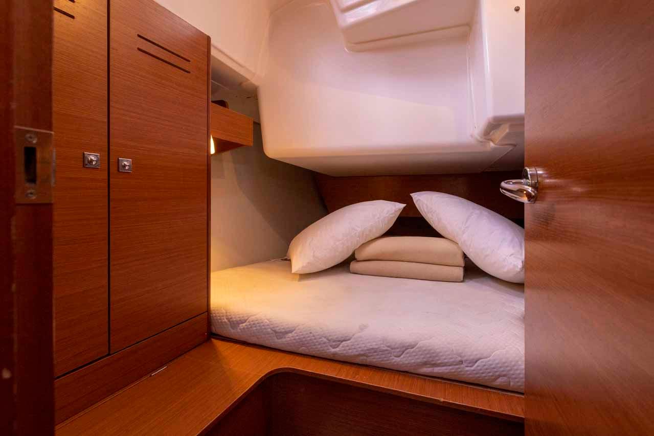 Dufour 360 GL - 3 cab., picture 18