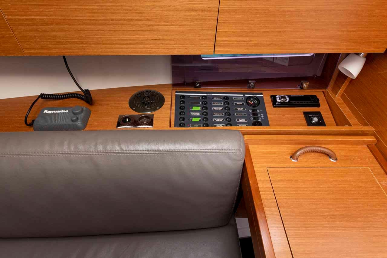 Dufour 360 GL - 3 cab., picture 14