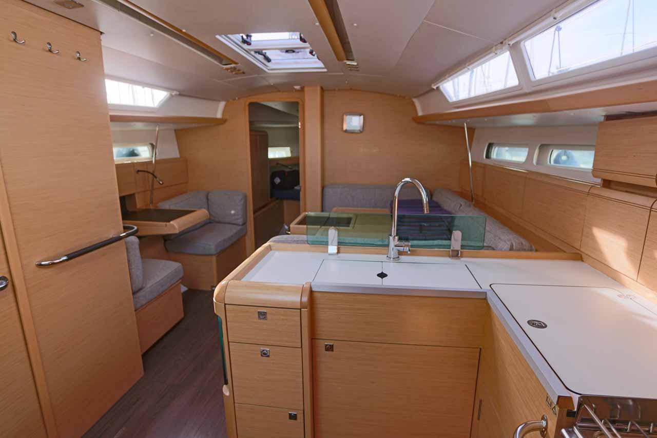 Sun Odyssey 419 - 3 cab., picture 8
