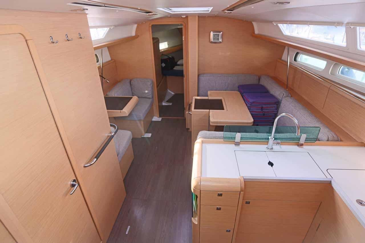 Sun Odyssey 419 - 3 cab., picture 7