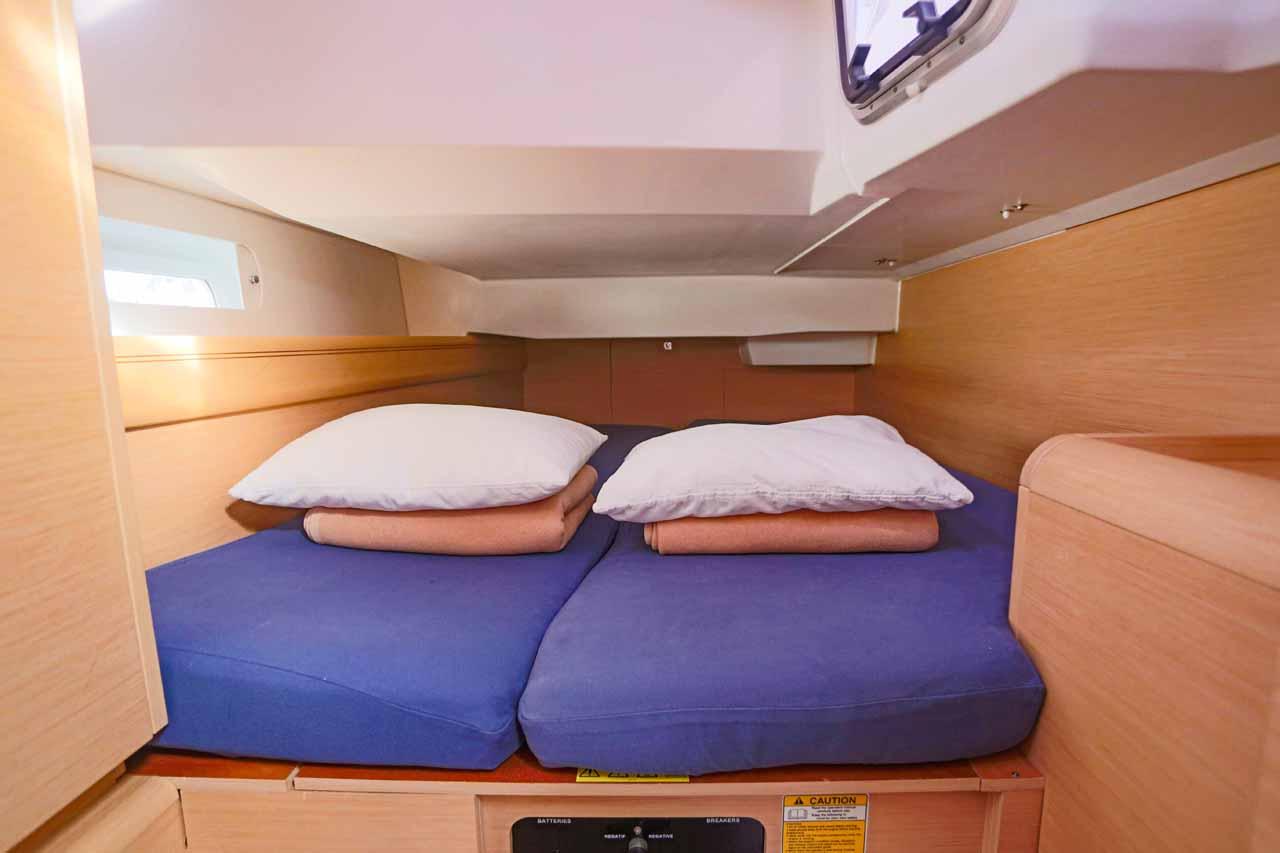 Sun Odyssey 419 - 3 cab., picture 14