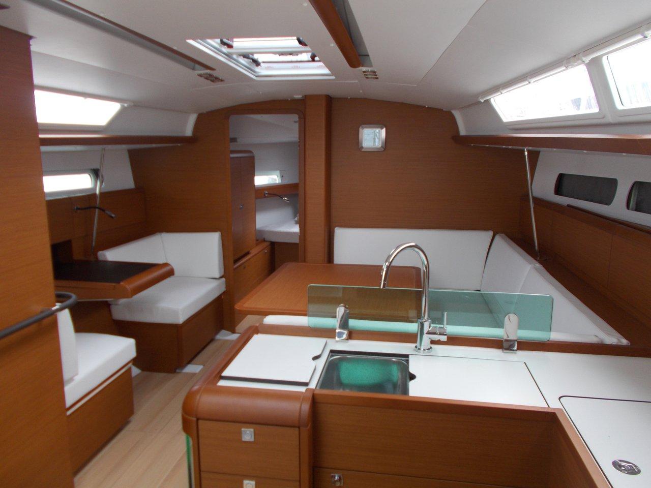 Sun Odyssey 419 - 3 cab., picture 7