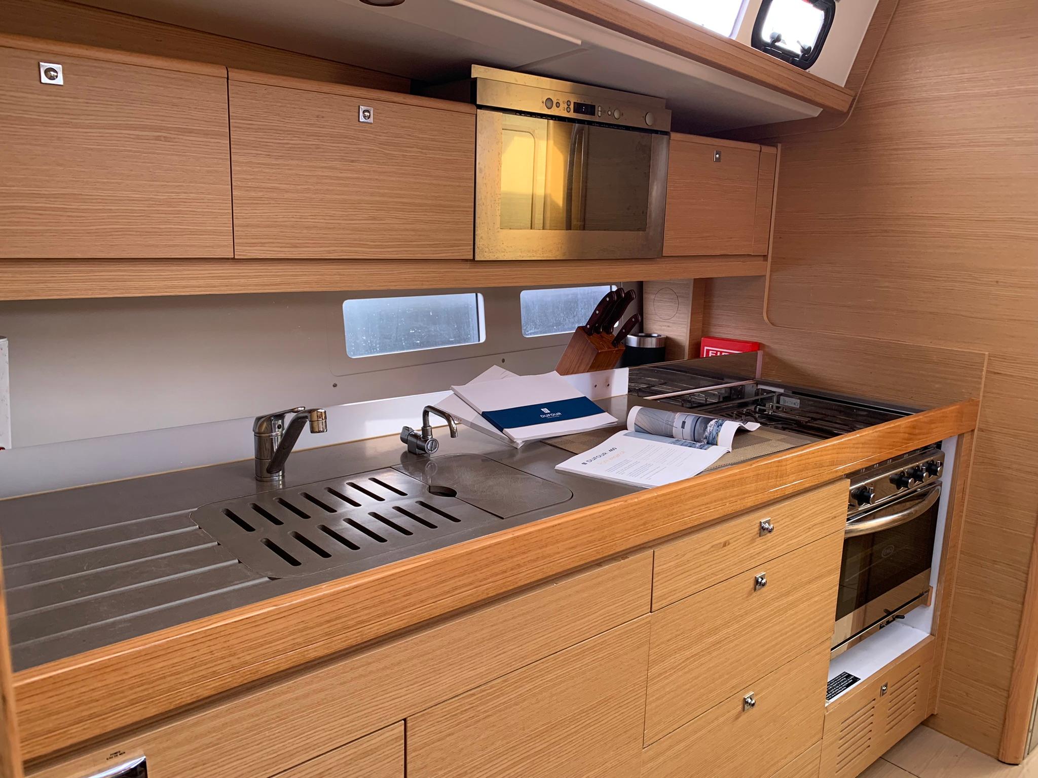 Dufour 460 GL - 5 cab., picture 8