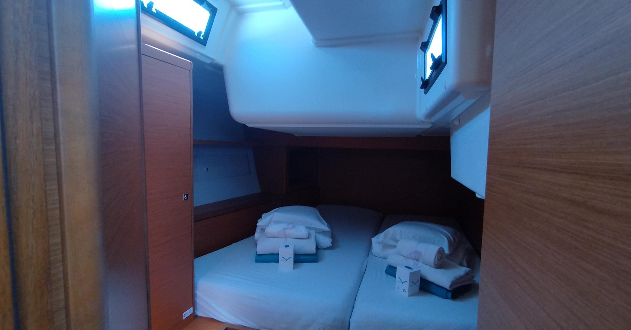 Dufour 460 GL - 5 cab., picture 15