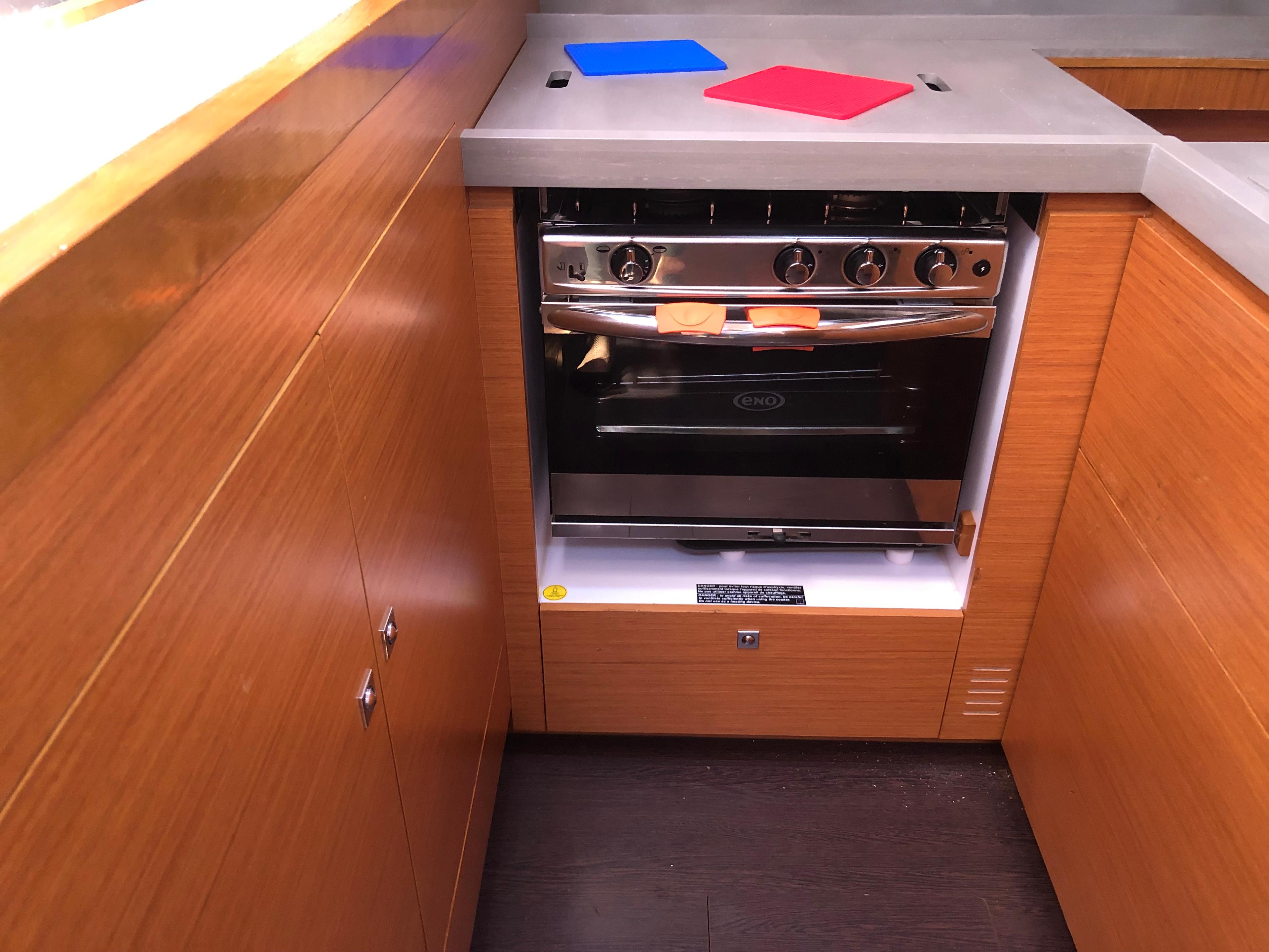 Dufour 530 - 5 + 1 cab., picture 10