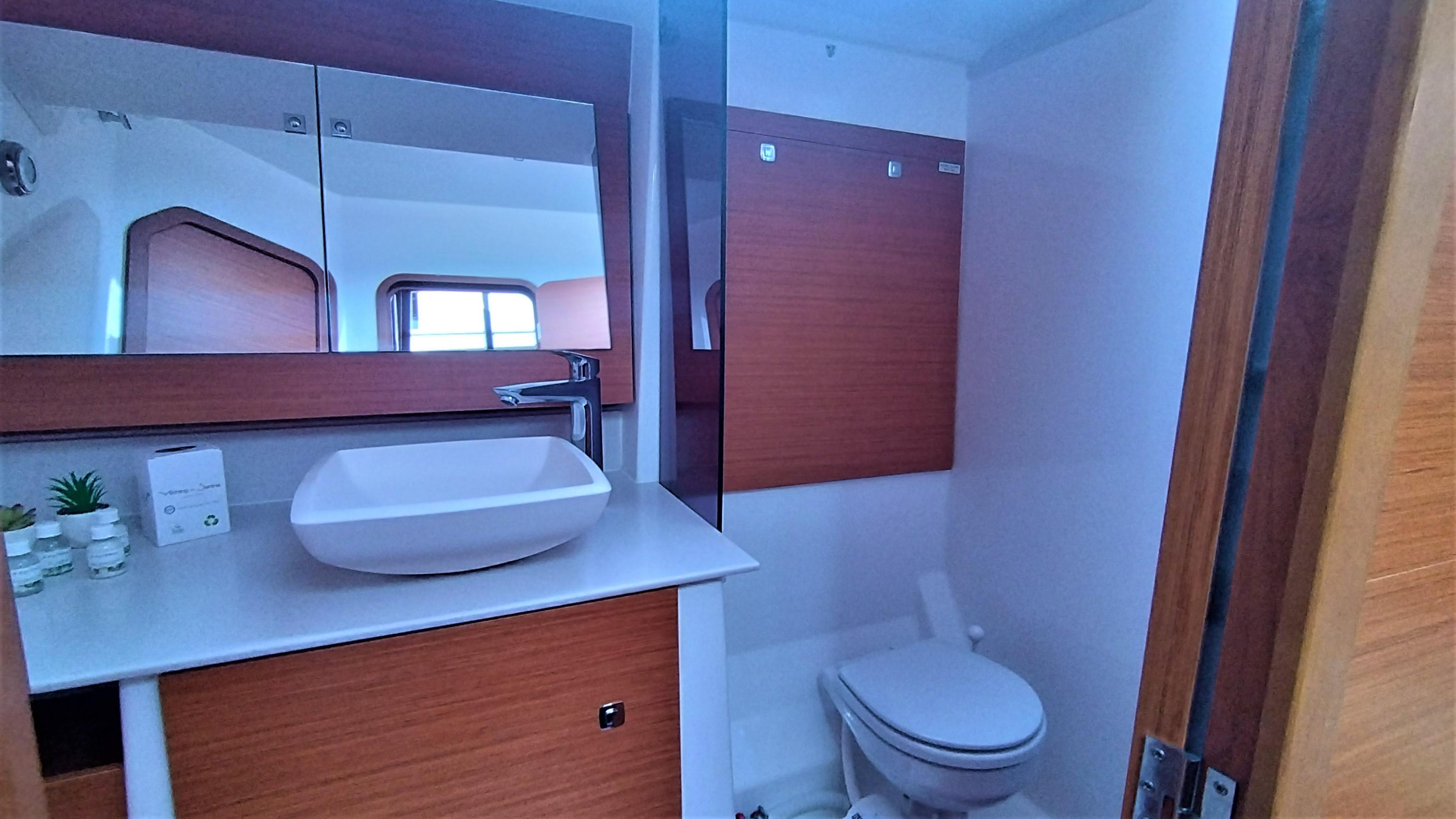 Dufour 56 Exclusive - 4 + 1 cab., picture 23