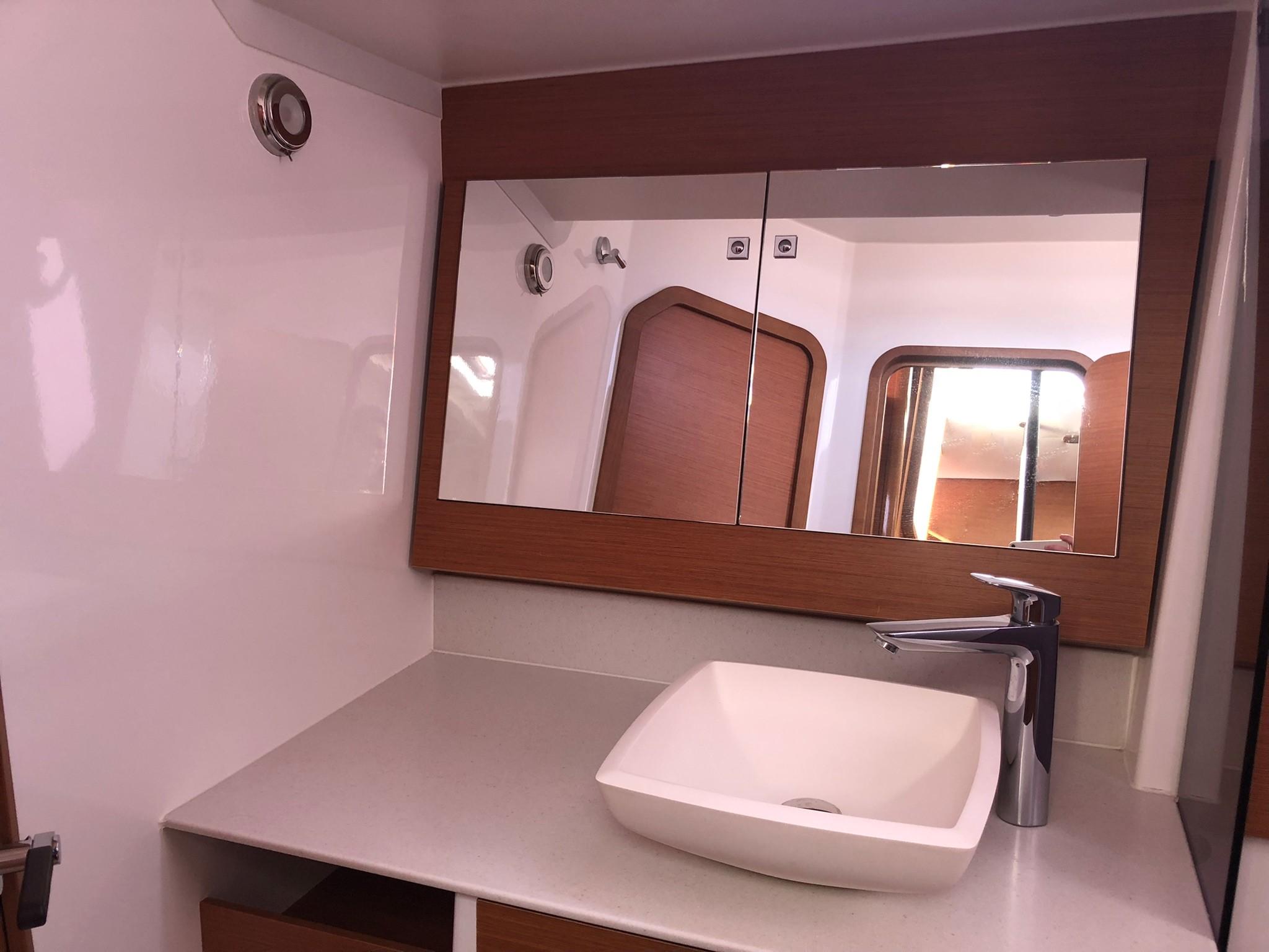 Dufour 56 Exclusive - 5 + 1 cab., picture 21