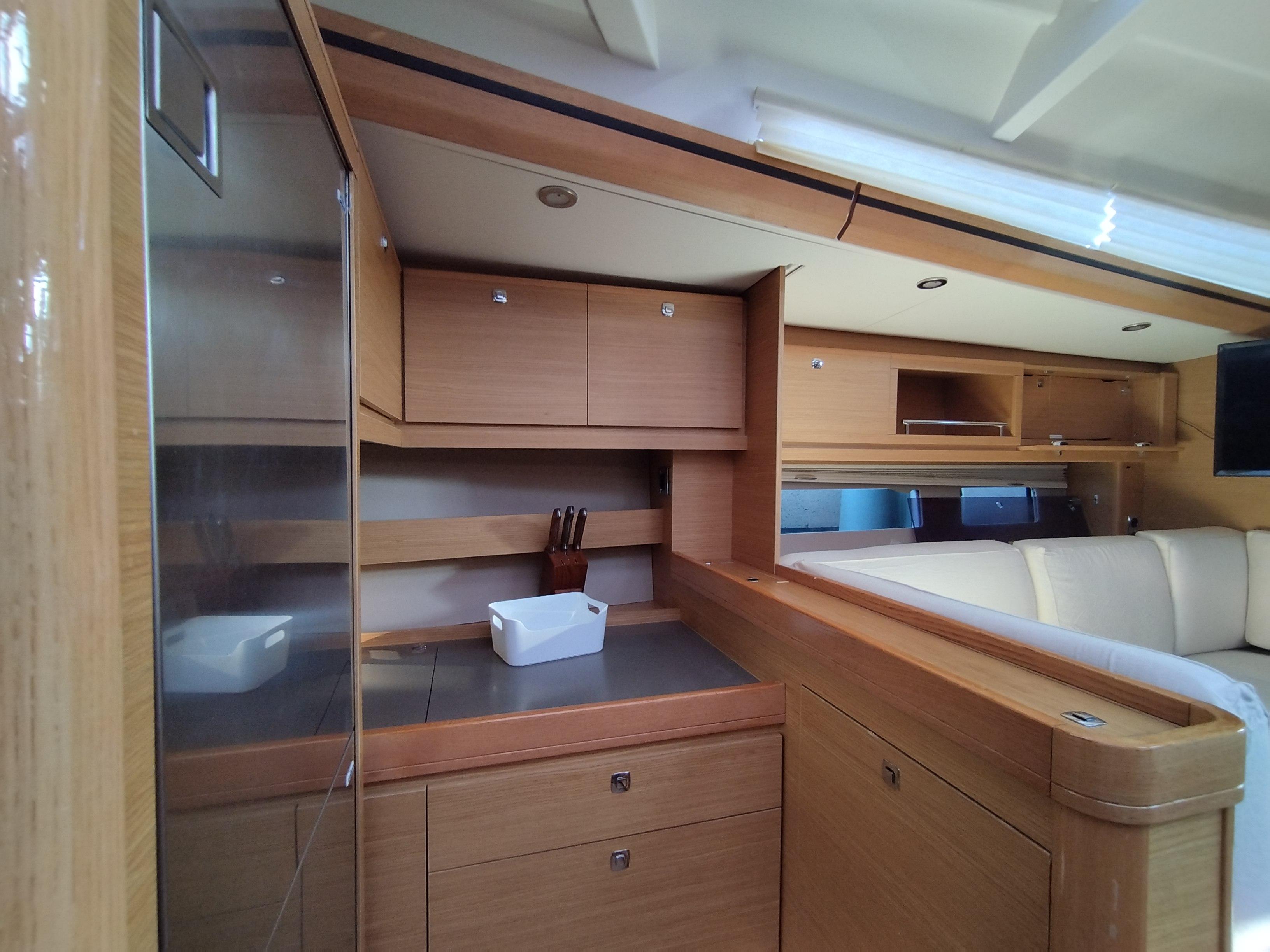 Dufour 56 Exclusive - 5 + 1 cab., picture 19