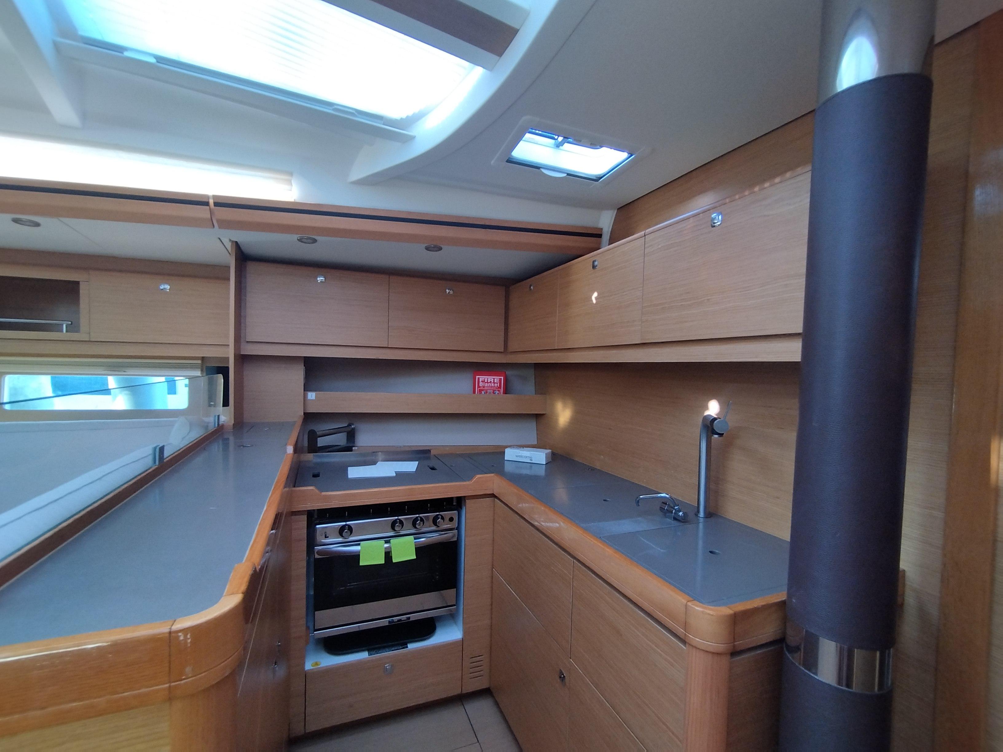 Dufour 56 Exclusive - 5 + 1 cab., picture 18