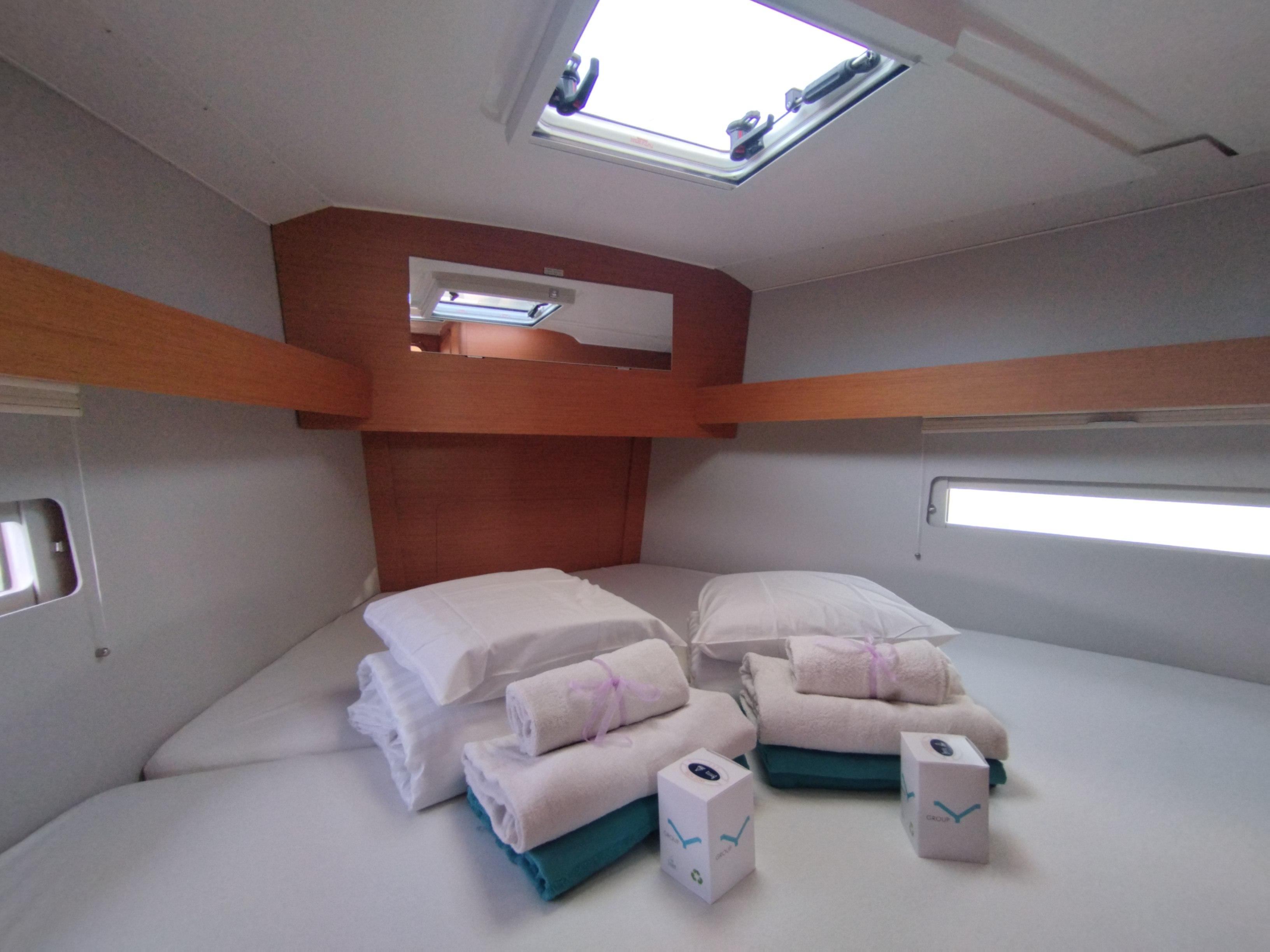 Dufour 390, picture 17