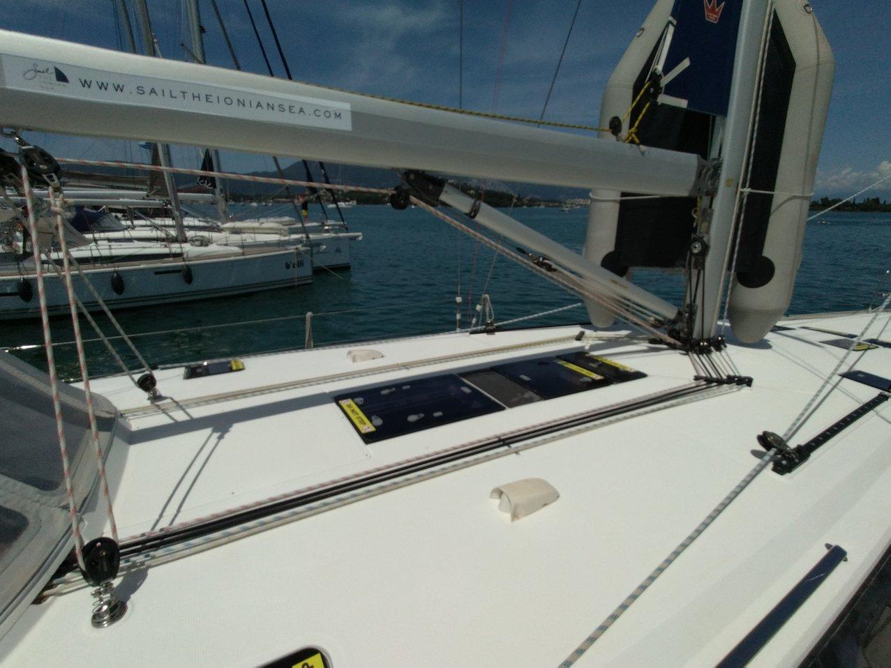 Bavaria 51 Cruiser, picture 6