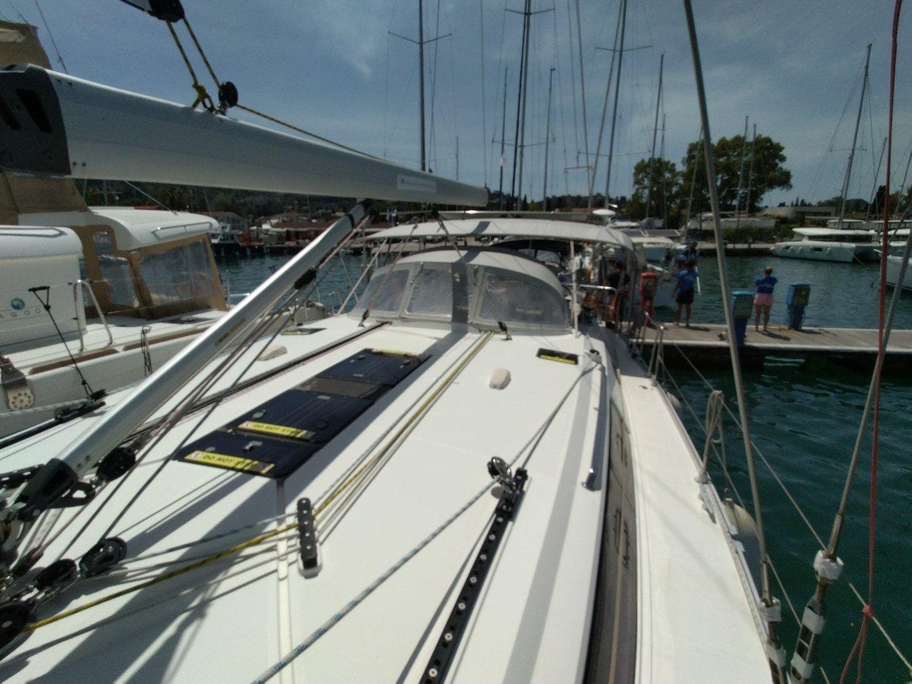 Bavaria 51 Cruiser, picture 16