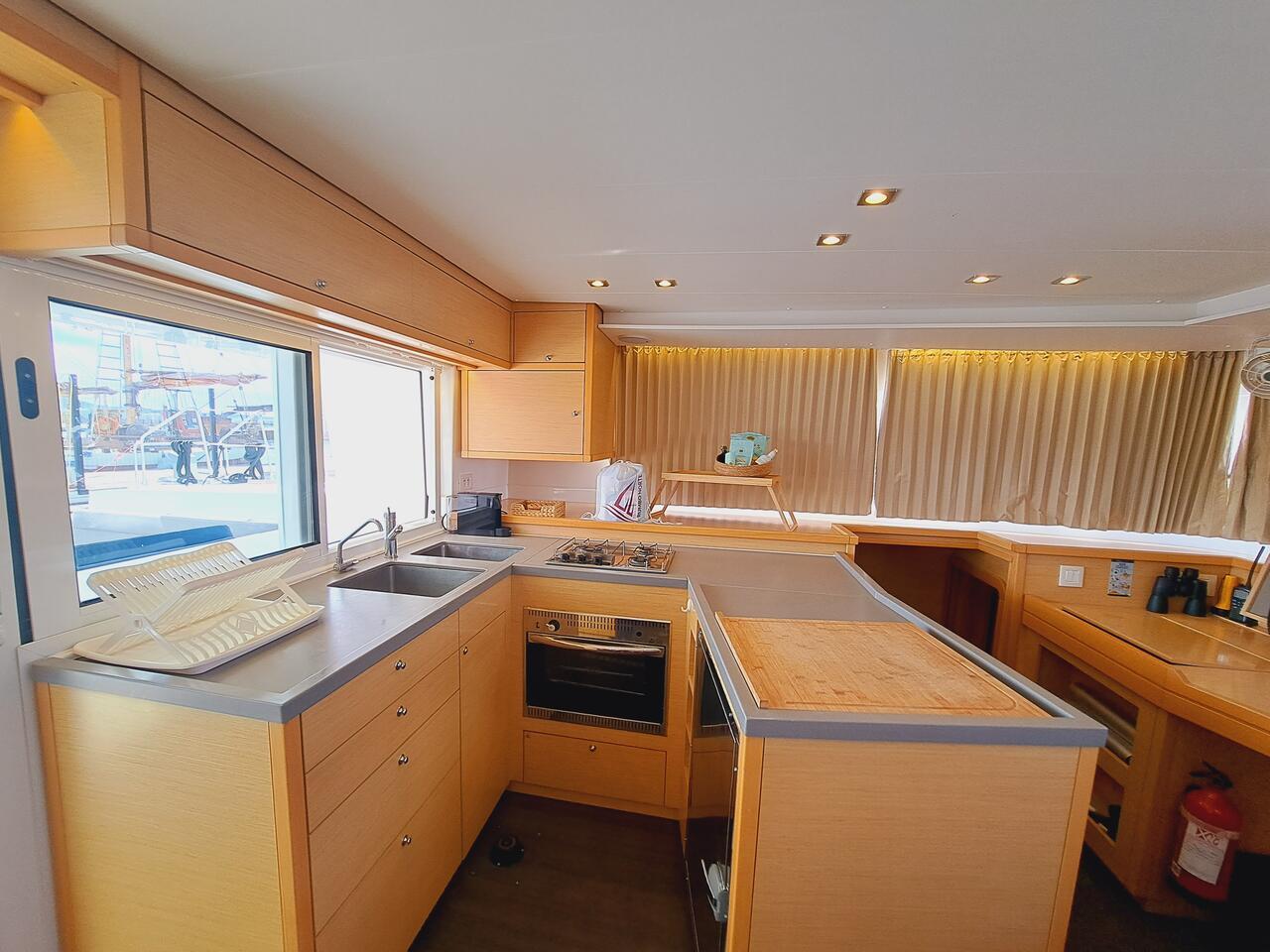 Lagoon 450 F - 4 + 1 cab., picture 10