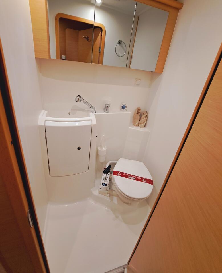 Lagoon 421 - 4 + 2 cab., picture 17