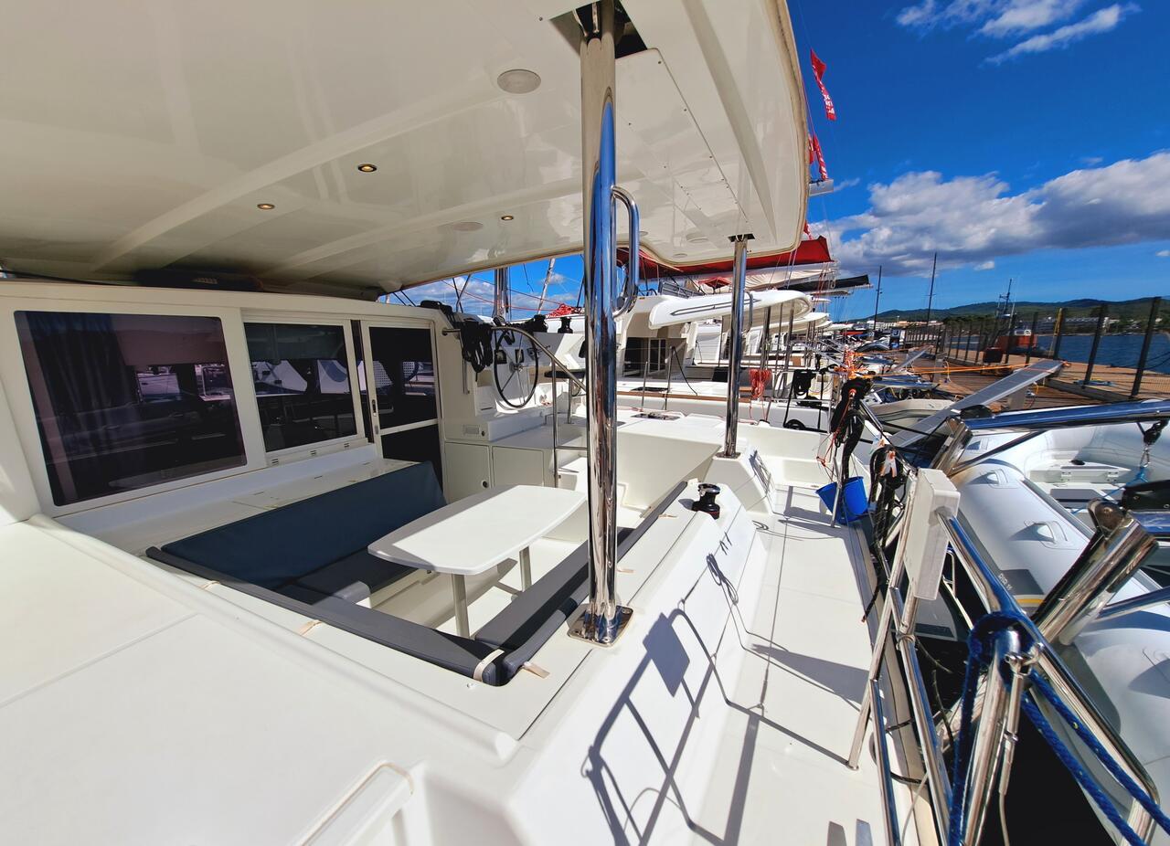 Lagoon 421 - 4 + 2 cab., picture 5