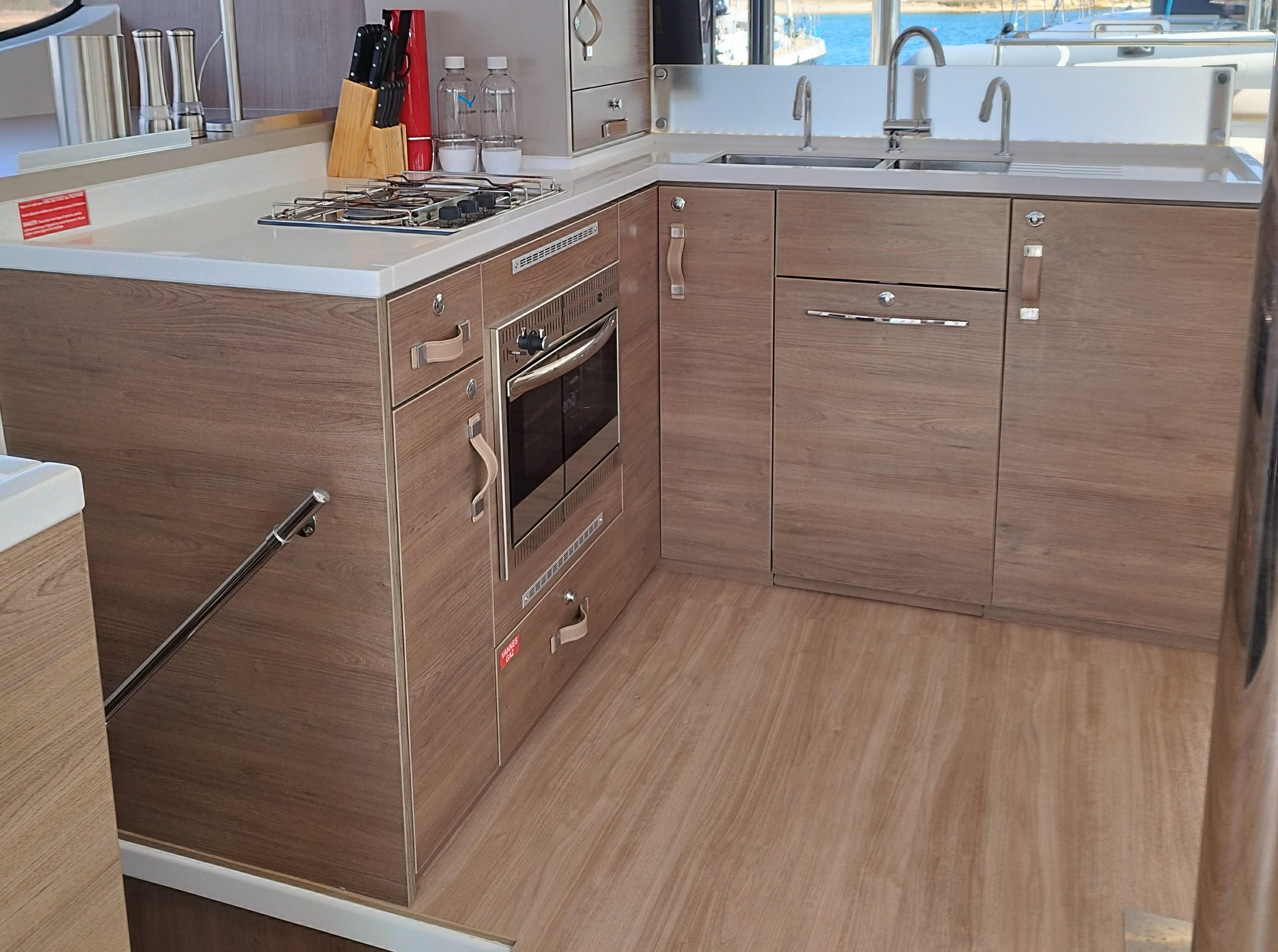 Bali 4.8 - 6 + 1 cab., picture 19