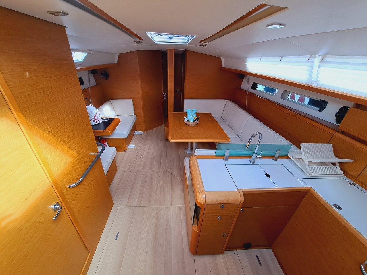 Sun Odyssey 449, picture 9
