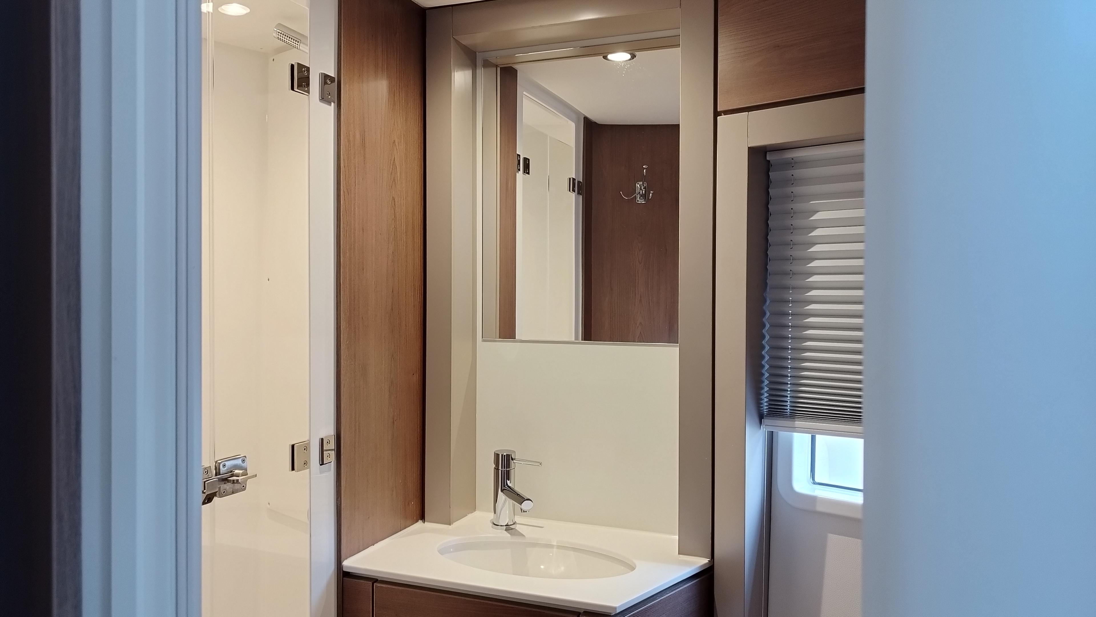 Bali 4.4 - 4 + 1 cab., picture 21