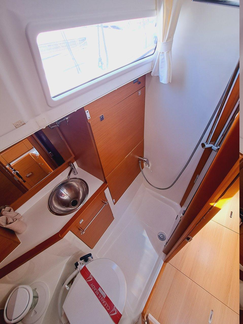 Sun Odyssey 389, picture 17