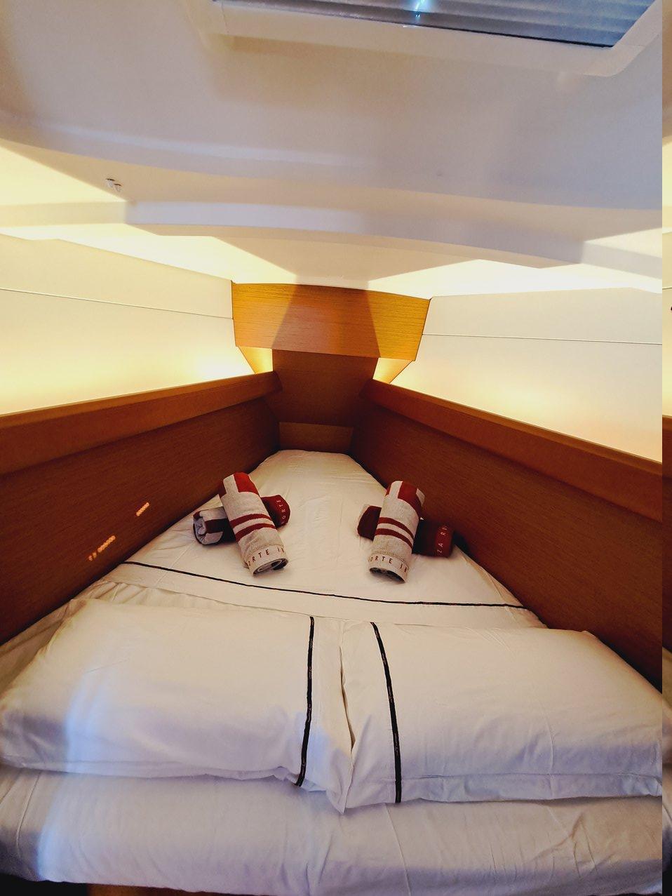 Sun Odyssey 389, picture 8