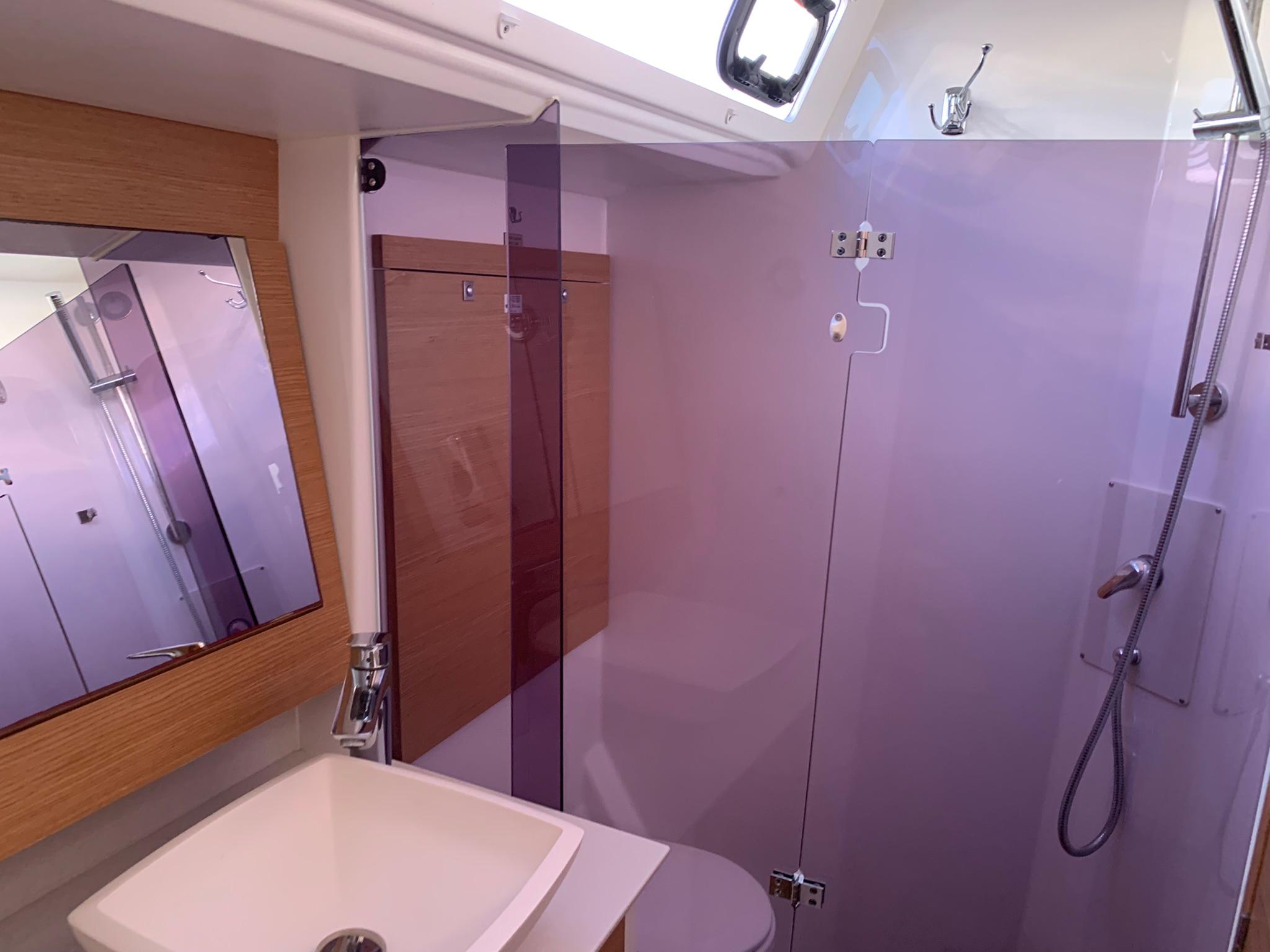 Dufour 520 GL, picture 29