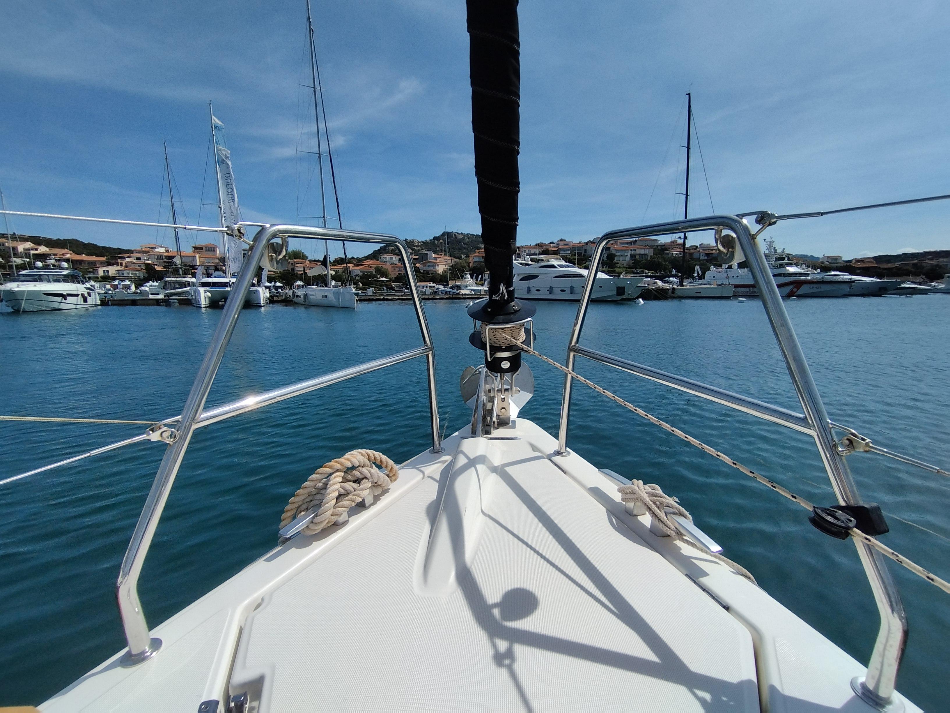 Dufour 412, picture 4