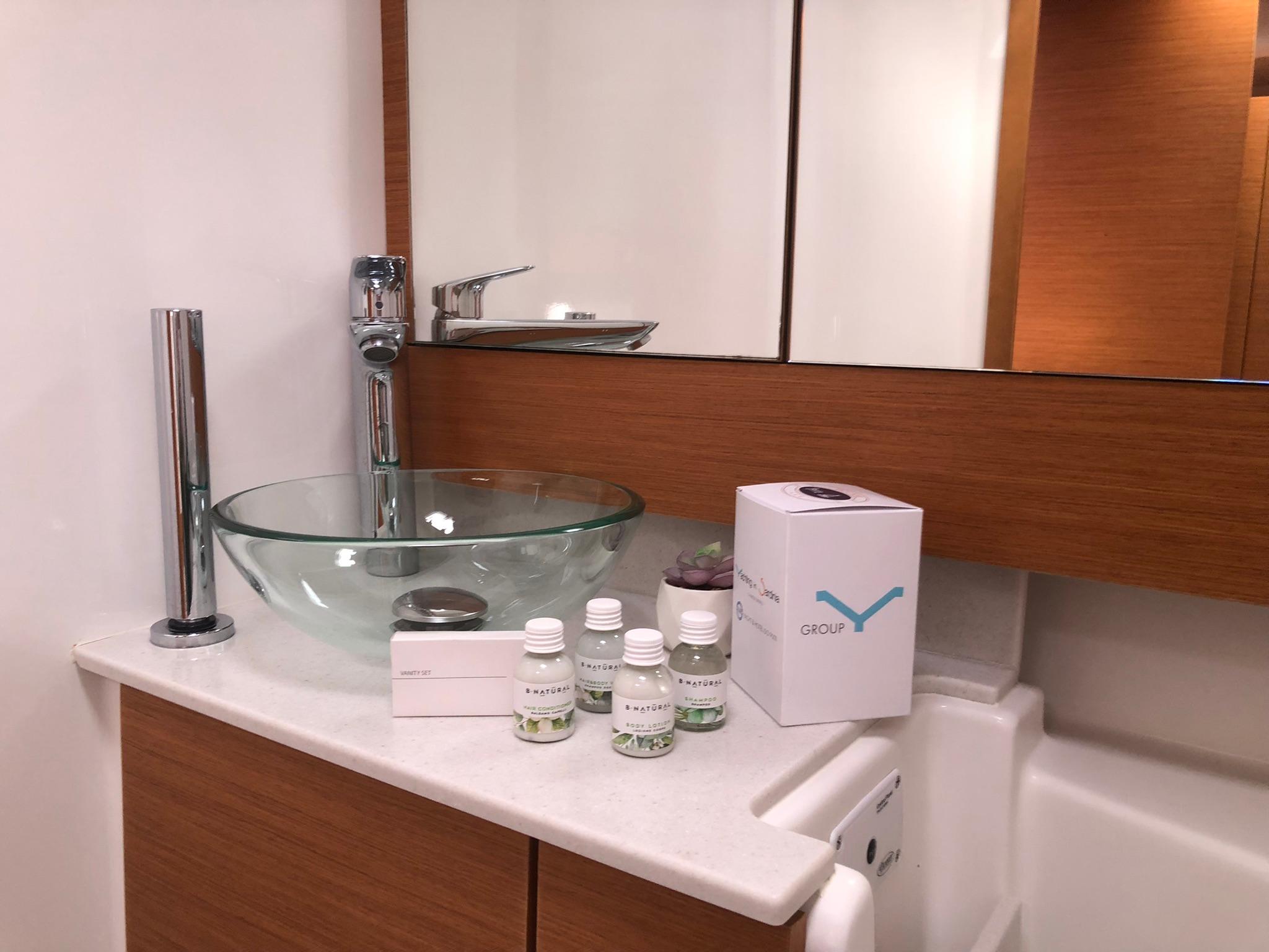 Dufour 412, picture 16