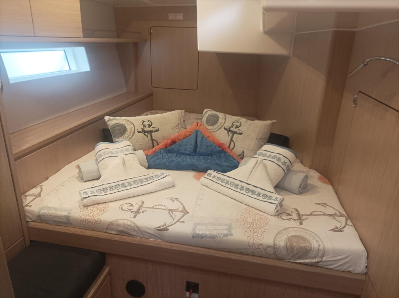 Bavaria C57 - 5 + 1 cab., picture 8