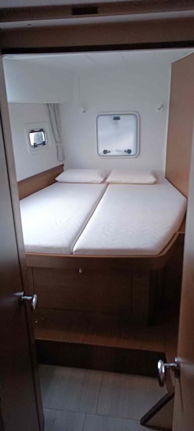 Lagoon 42 - 4 + 1 cab. - Easy to love, picture 8